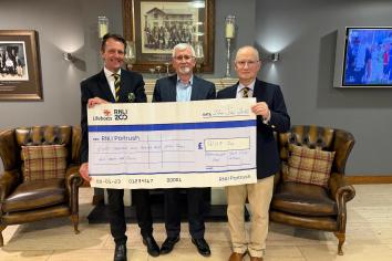 Portstewart Golf Club raises funds for RNLI